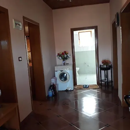 Mukaj *